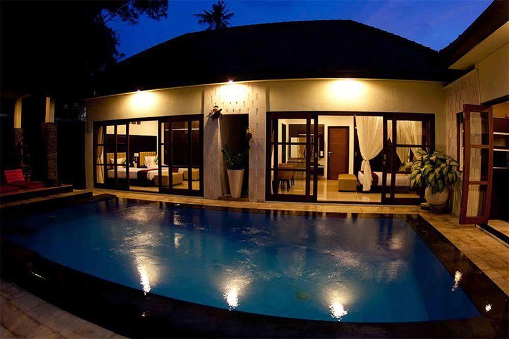 M Two Villas Seminyak Dış mekan fotoğraf