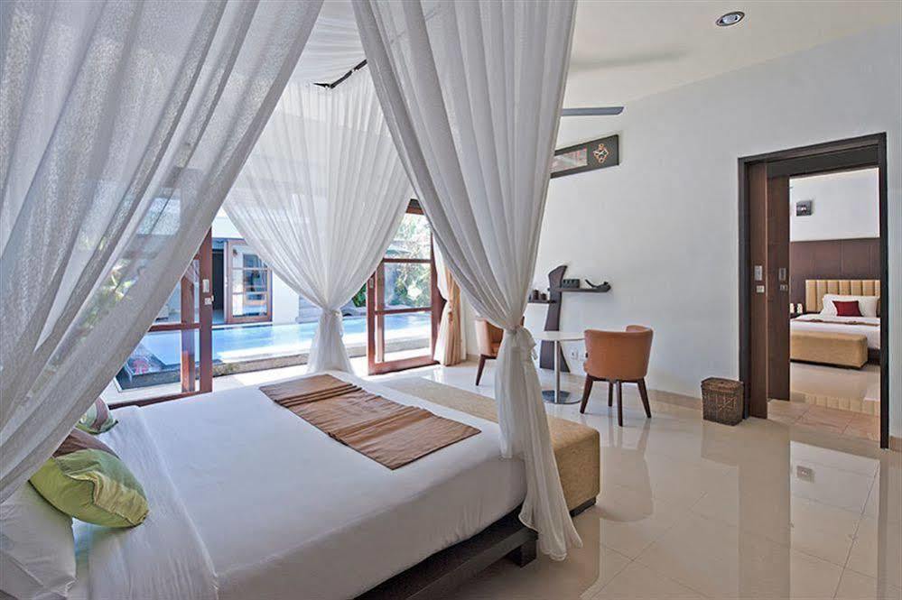 M Two Villas Seminyak Dış mekan fotoğraf