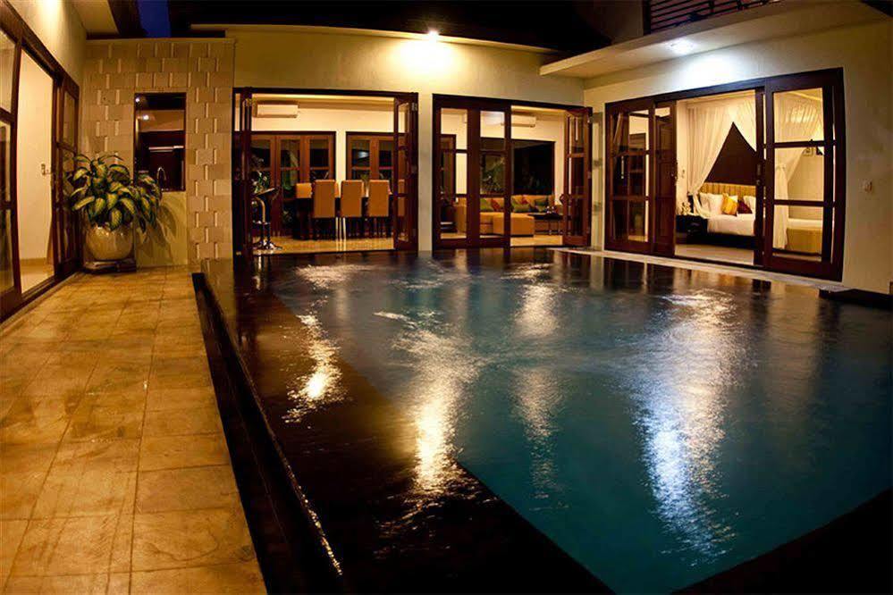 M Two Villas Seminyak Dış mekan fotoğraf