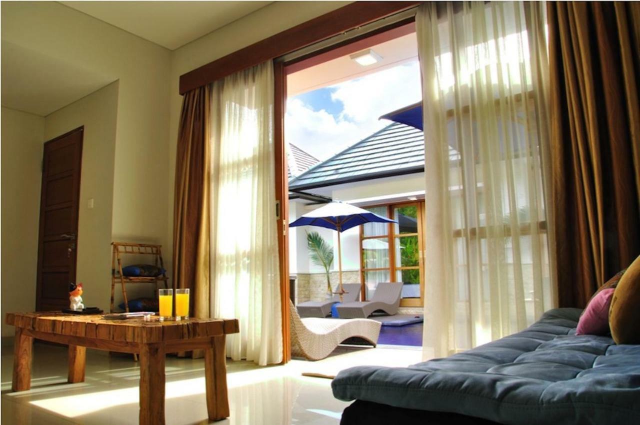 M Two Villas Seminyak Dış mekan fotoğraf